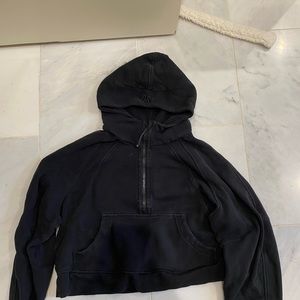 Black lululemon scuba hoodie